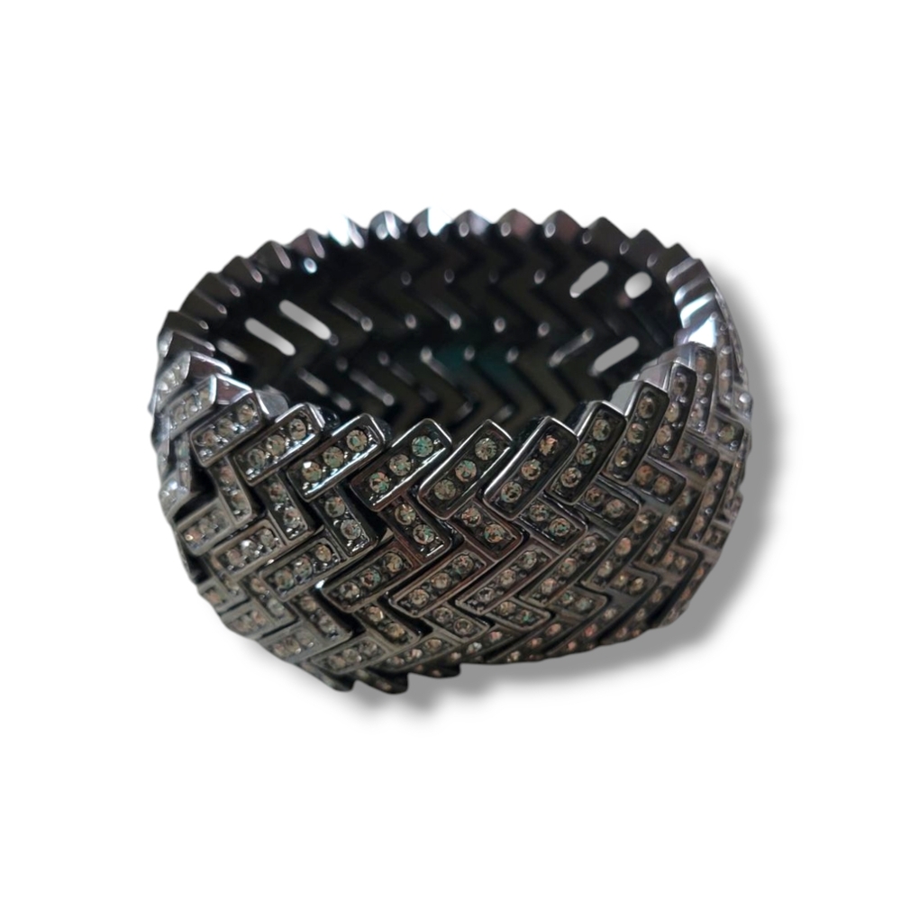 BCBGMaxAzria | Black Gunmetal Chevron Rhinestone Chunky Stretch Bracelet